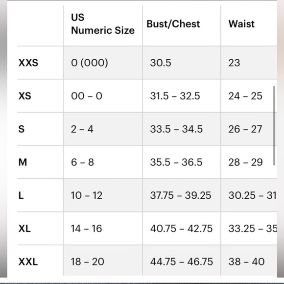 Everlane Black One Button Blazer
Size 2 - Picture 15 of 16